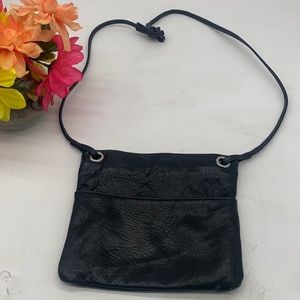 Margot Black Leather Crossbody Bag BP5160E